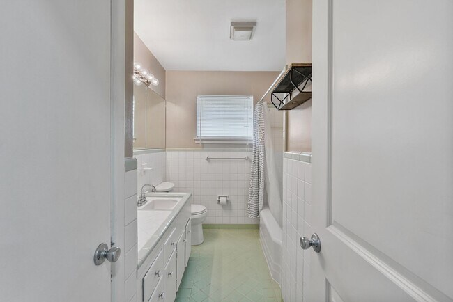 Foto del edificio - Charming 3 Bedroom Home