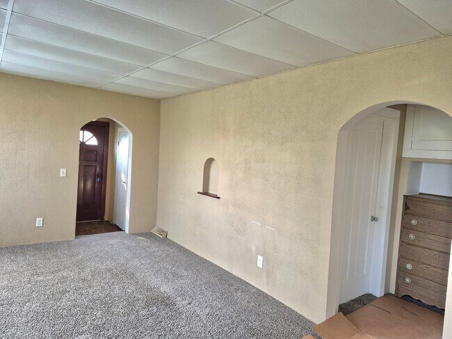 Foto del edificio - 7489 Jefferson St