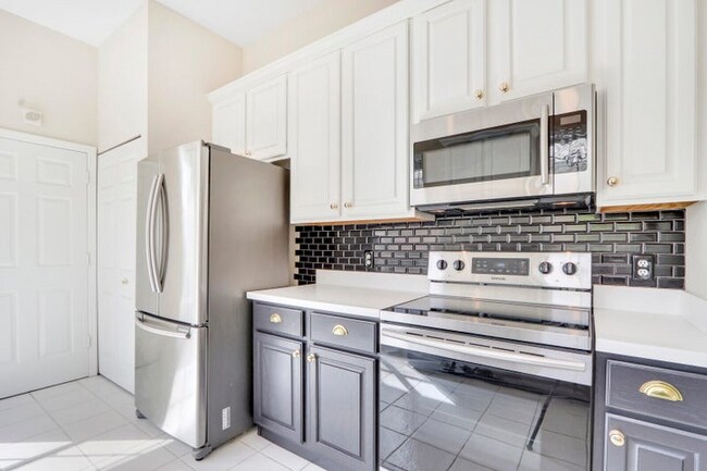 Foto del edificio - 407 SW Fairway Landing