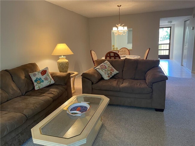 Foto del edificio - 4629 Poinciana St