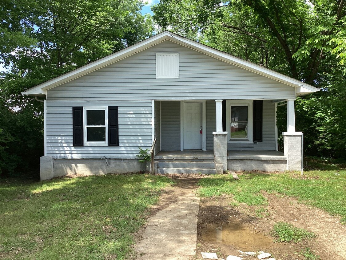 Primary Photo - Rossville 2-Bedroom House