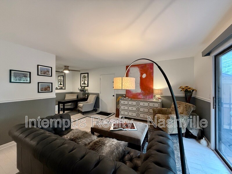 Foto principal - 420 Walton Ln