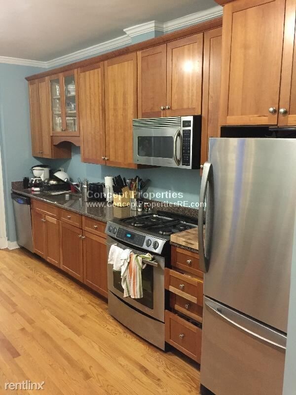 Building Photo - 36 Myrtle St