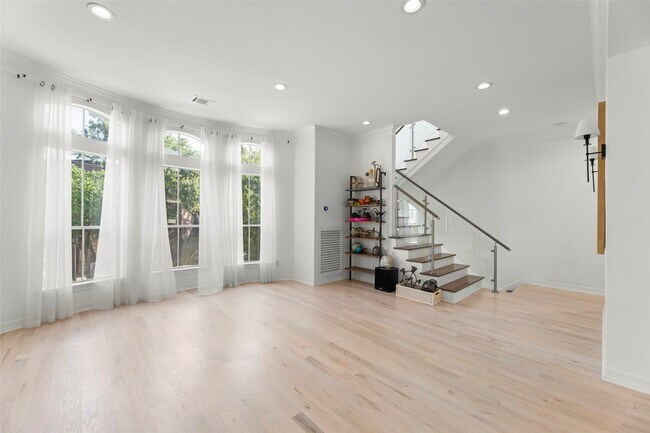 Foto del edificio - 1221 Kipling St