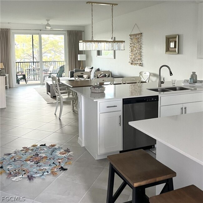 Building Photo - 18451 Copperhead Dr