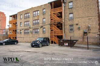 Building Photo - 6752 S Crandon Ave