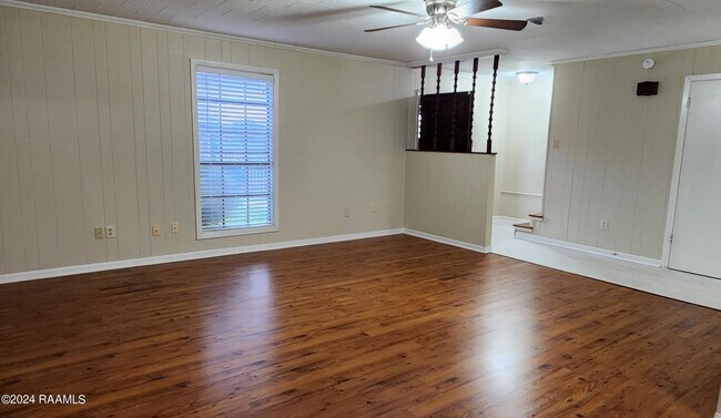 Building Photo - 403 Bell Downs Dr