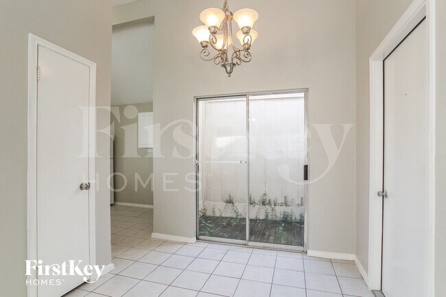 Foto del edificio - 11537 Springshire Dr