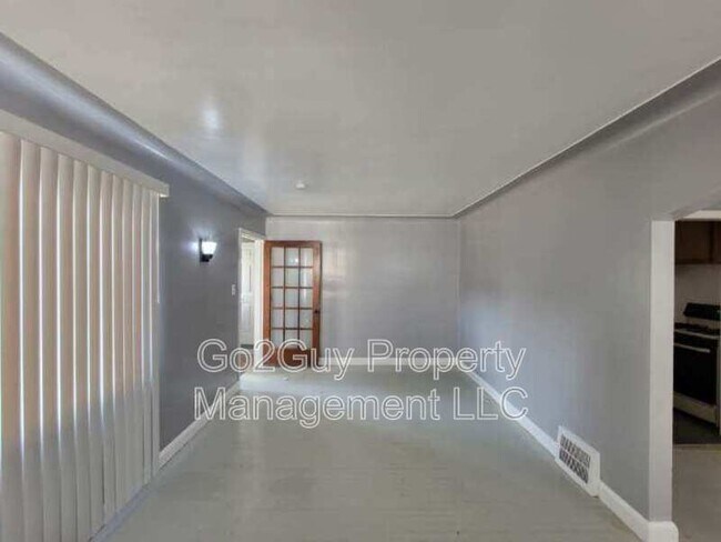 Foto del edificio - 16571 Lauder St