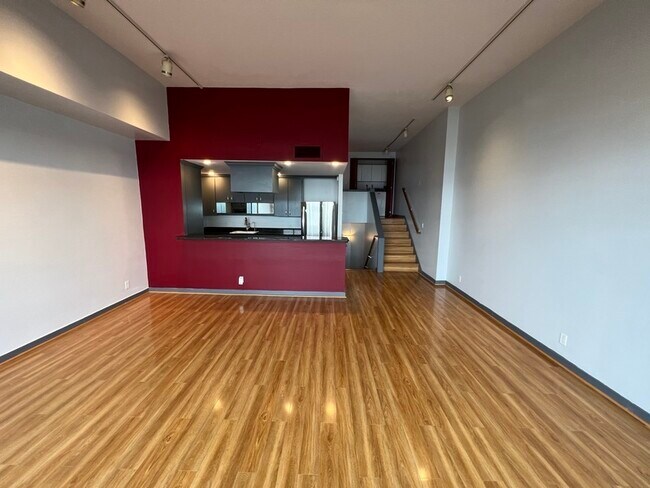 Building Photo - 2021 1st Ave