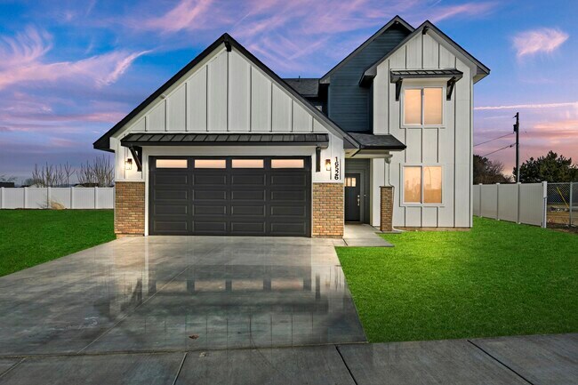 Foto del edificio - 16542 Red Oak Dr