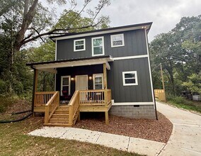 Building Photo - 1125 Macon Hwy