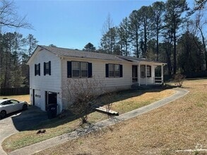 Building Photo - 3456 Davis Rd
