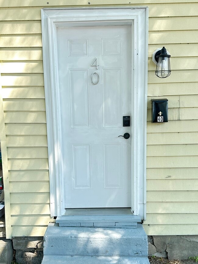 Photo - 38-40-40 Cedar St (Burlington, VT) Townhome