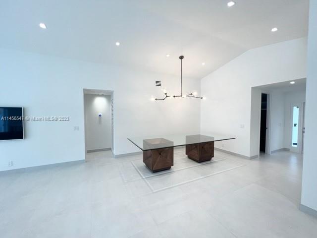 Building Photo - 3380 SW 50th St