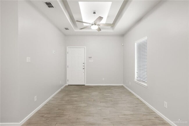 Building Photo - 4709 Magnolia Ave