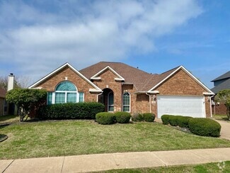 Building Photo - 9713 Lancashire Dr N