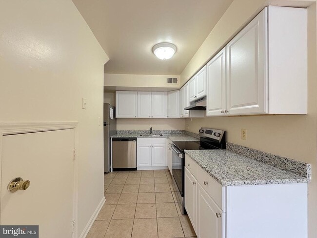Foto del edificio - 4513 Logsdon Dr