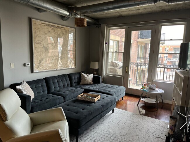 Foto del edificio - 3rd Ward Condo For Rent