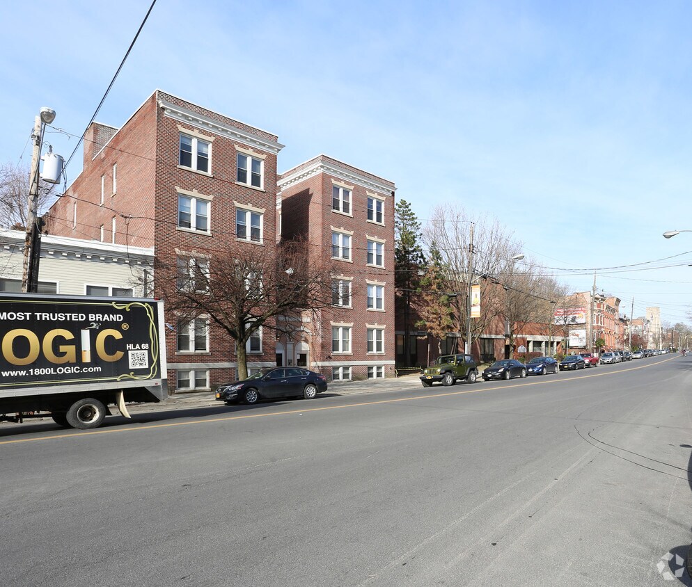 268 Washington Ave - Boulevard Apartments Llc