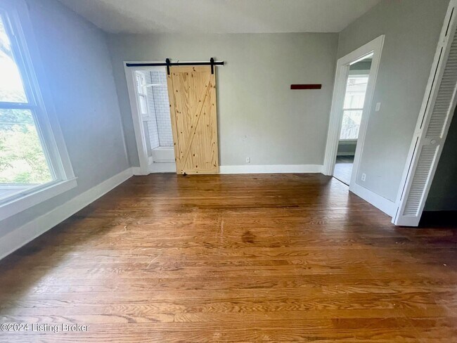 Foto del edificio - 4733 S 3rd St