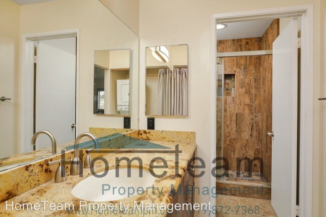 Foto del edificio - 779 Eastshore Terrace