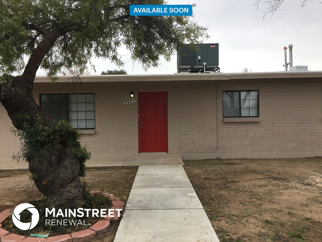 Foto principal - 2561 W Virginia St