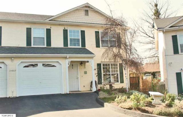 Foto principal - 13065 Beckwith Rd