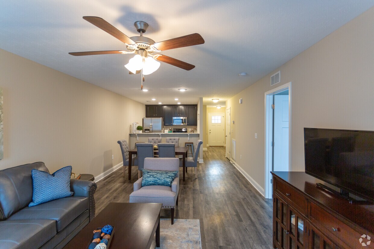 Walnut Valley 4491 Wal Valley Way Bowling Green, KY Apartments for