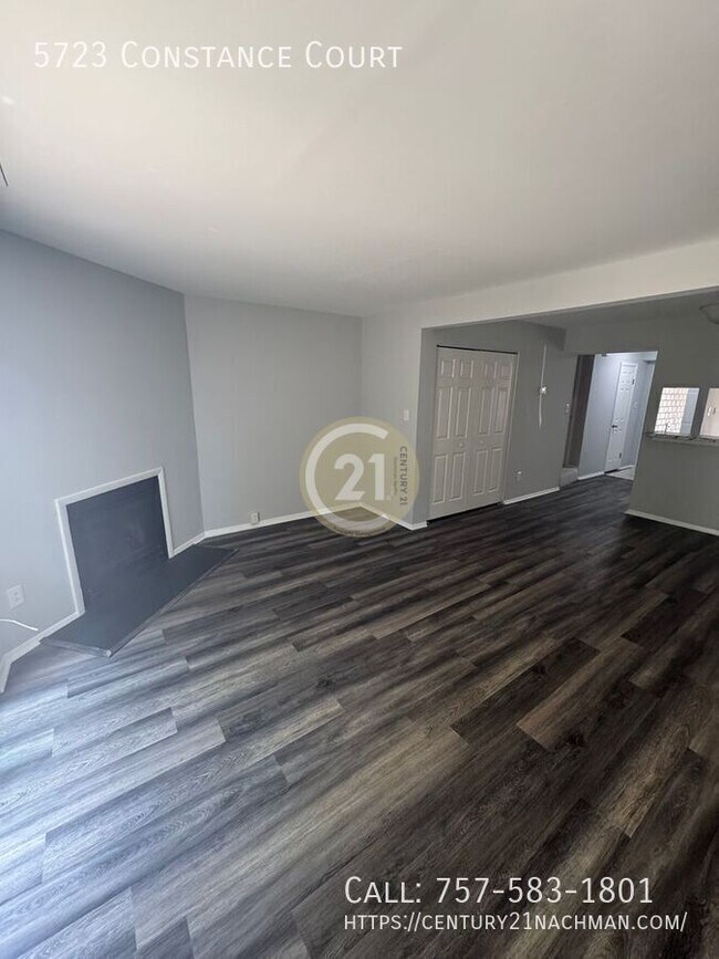 Foto del edificio - 5723 Constance Ct