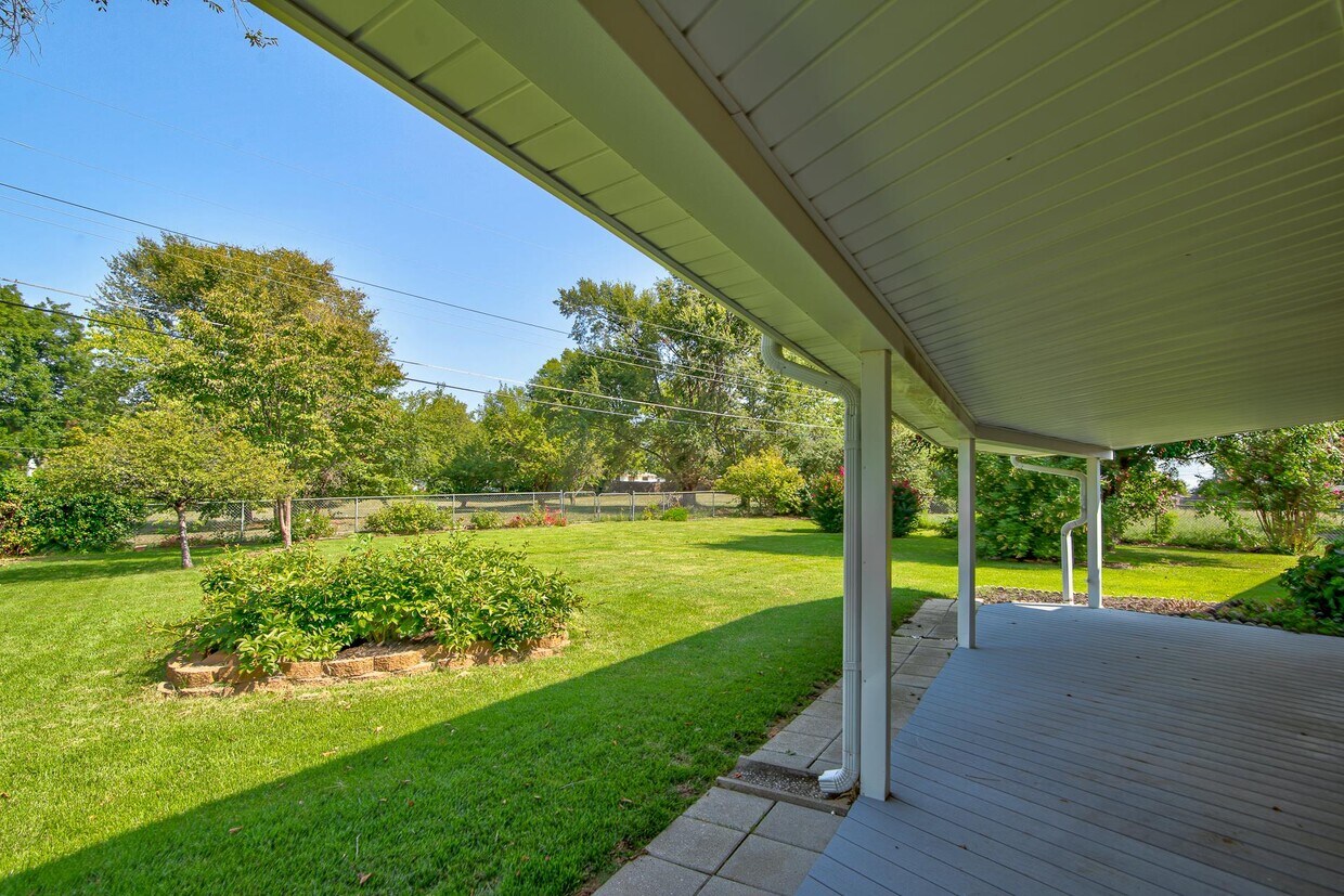 3704 Velma Dr, Bartlesville, OK 74006 House Rental in Bartlesville