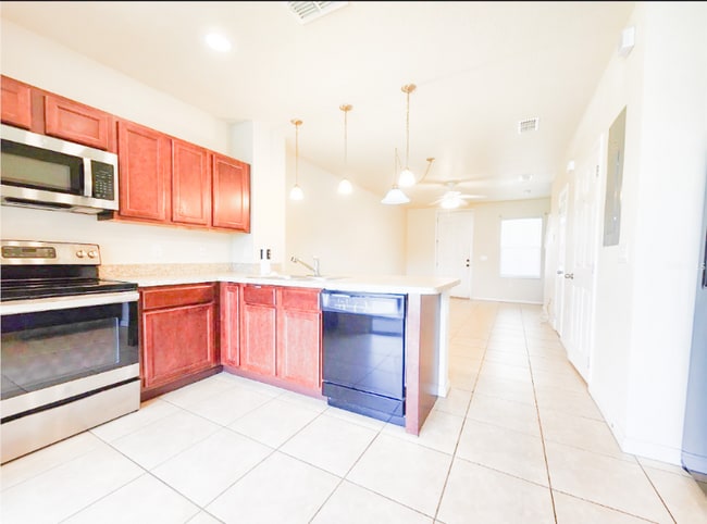 Building Photo - 1132 Chelsea Dr