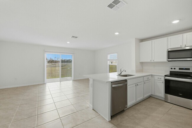 Foto del edificio - 6669 SW 81st Lp