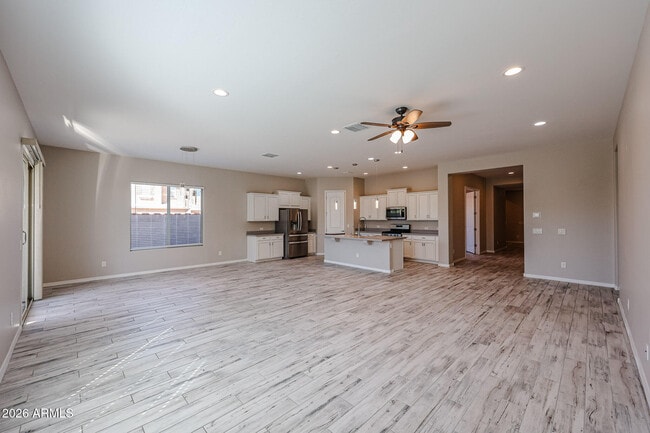 Building Photo - 19053 Rancho Dr