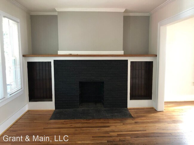Building Photo - 2 br, 1 bath House - 7335 Whittaker