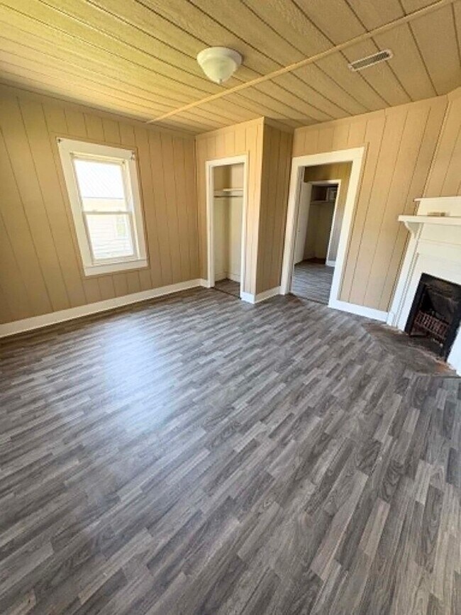 Foto del edificio - Cozy 2BR Home!
