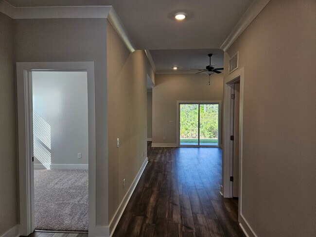 Building Photo - Brand new 3 bedroom 2 bath home in the Sou...