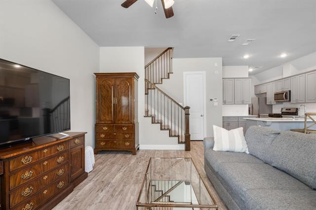 Foto del edificio - 2236 Pinnacle Ln
