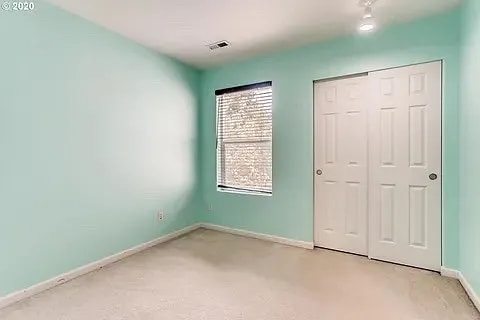 Building Photo - 5686 NE Canard Dr