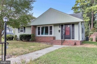 Building Photo - 505 Monticello Ave