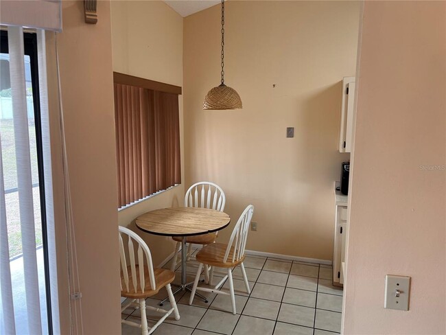 Foto del edificio - 2943 Roundabout Ln