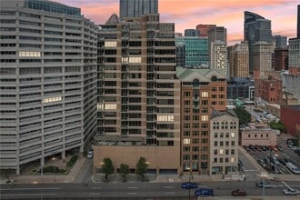 Building Photo - 151 Fort Pitt Blvd