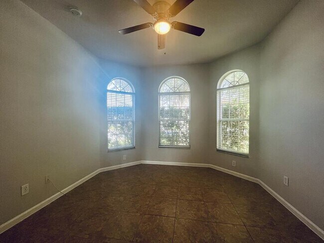 Photo - 414 Fern Lake Dr House