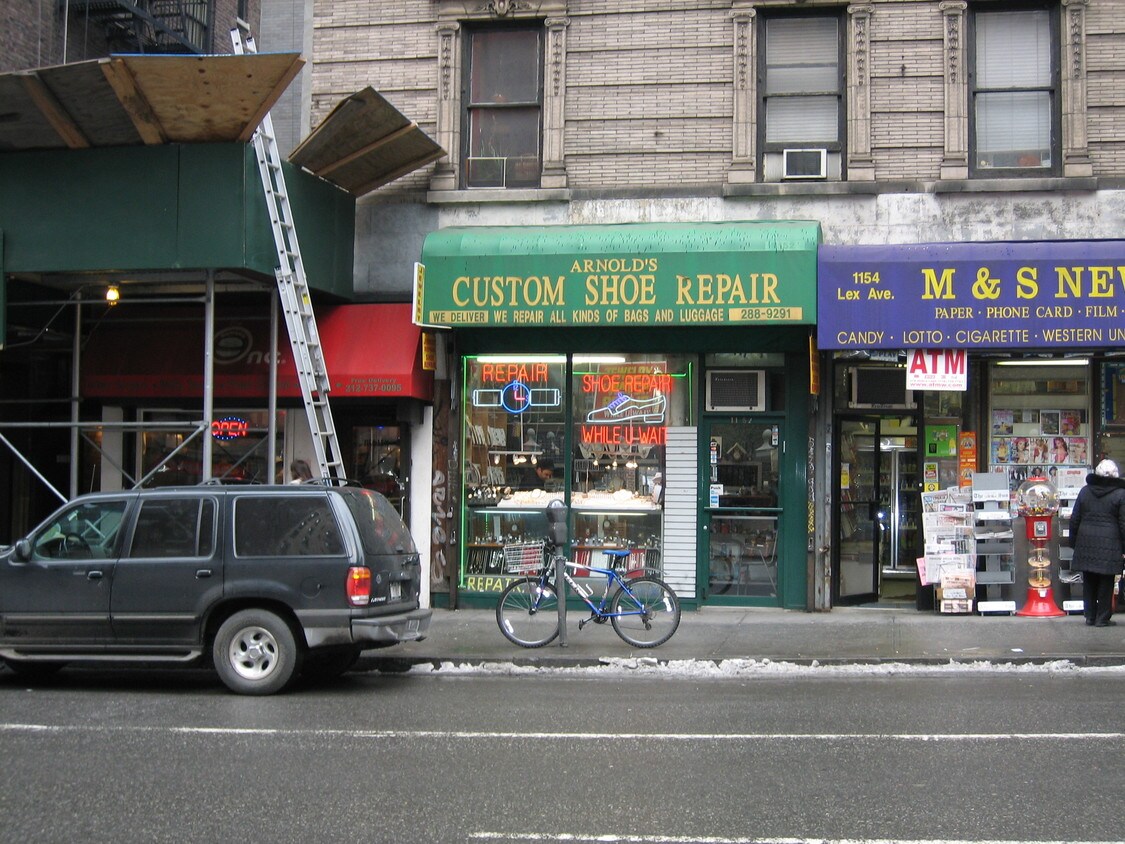 Building Photo - 1150-1160 Lexington Ave