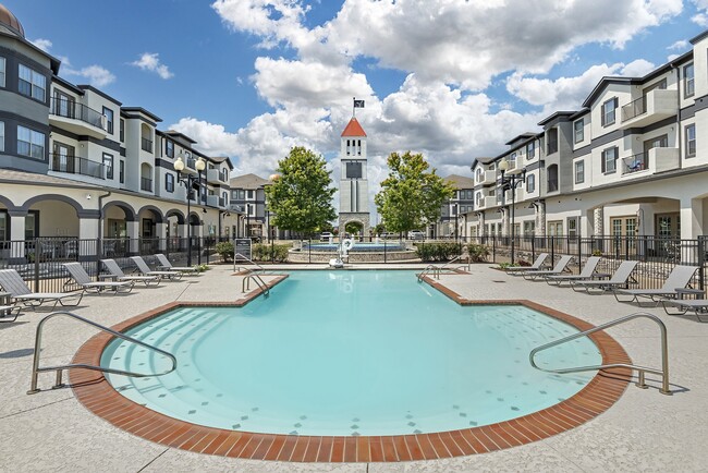 Building Photo - Villaggio Apartments