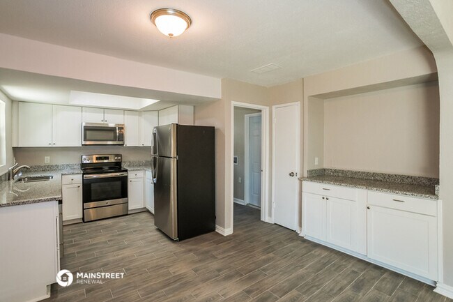 Building Photo - 1710 Marblehead Dr