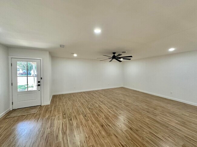 Foto del edificio - 5426 22nd St