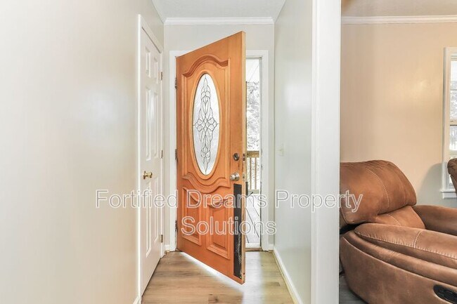 Foto del edificio - 5334 Troy Smith Rd