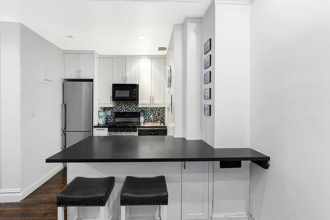 Foto del edificio - 157 E 72nd St