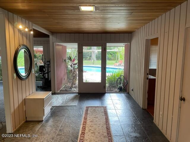 Foto del edificio - 2539 Red Fox Rd